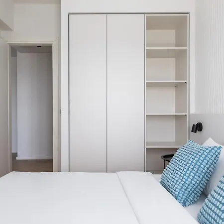 Celine By Halu!, Spacious Next To Business Hub *
