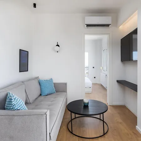Celine By Halu!, Spacious Next To Business Hub * Thessaloniki