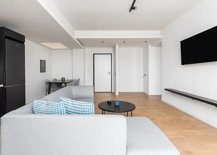 Celine By Halu!, Spacious Next To Business Hub Lejlighed *