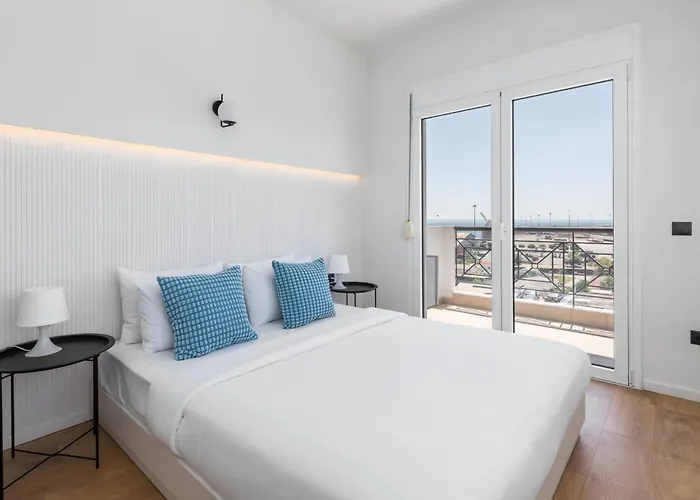 Celine By Halu!, Spacious Next To Business Hub